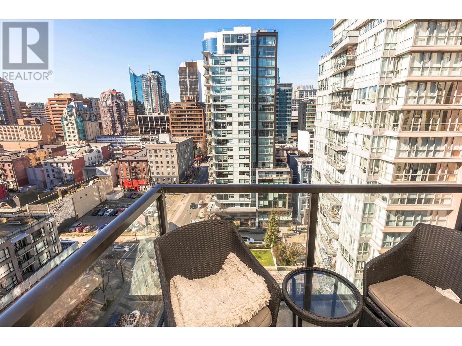 1702 989 RICHARDS STREET, vancouver, British Columbia