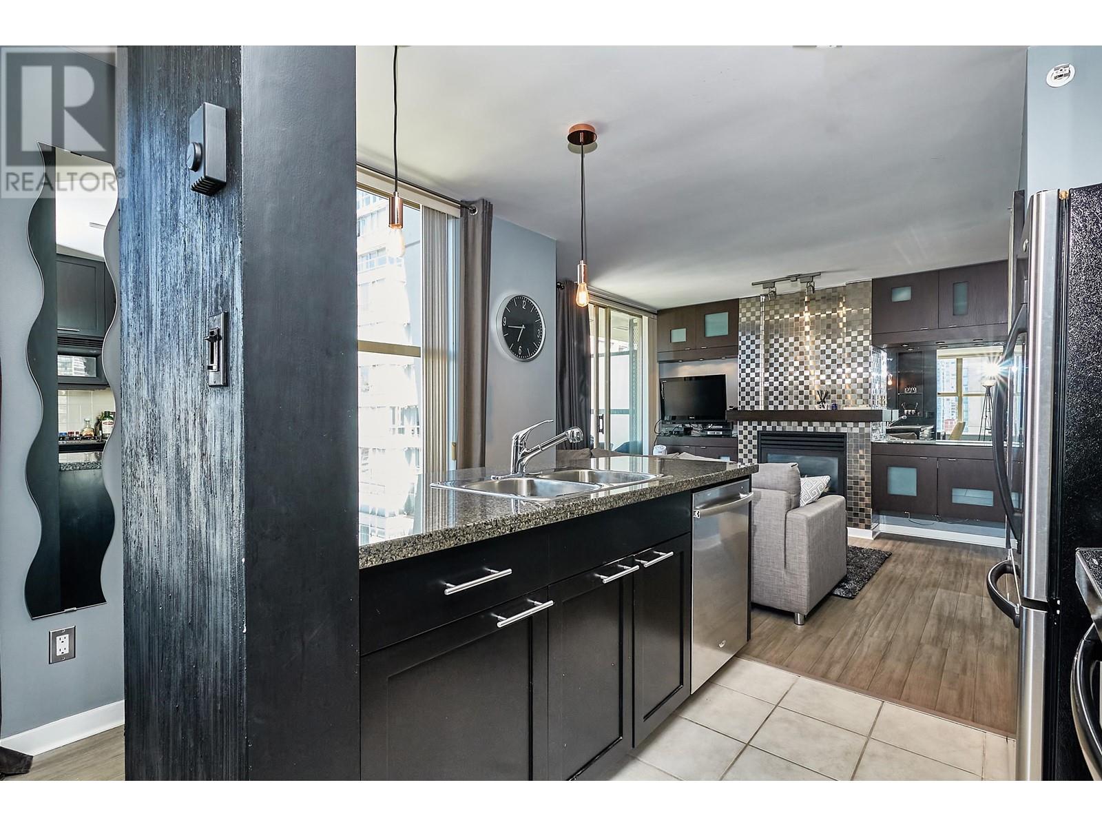 1702 989 Richards Street, Vancouver, British Columbia  V6B 6R6 - Photo 8 - R2813397