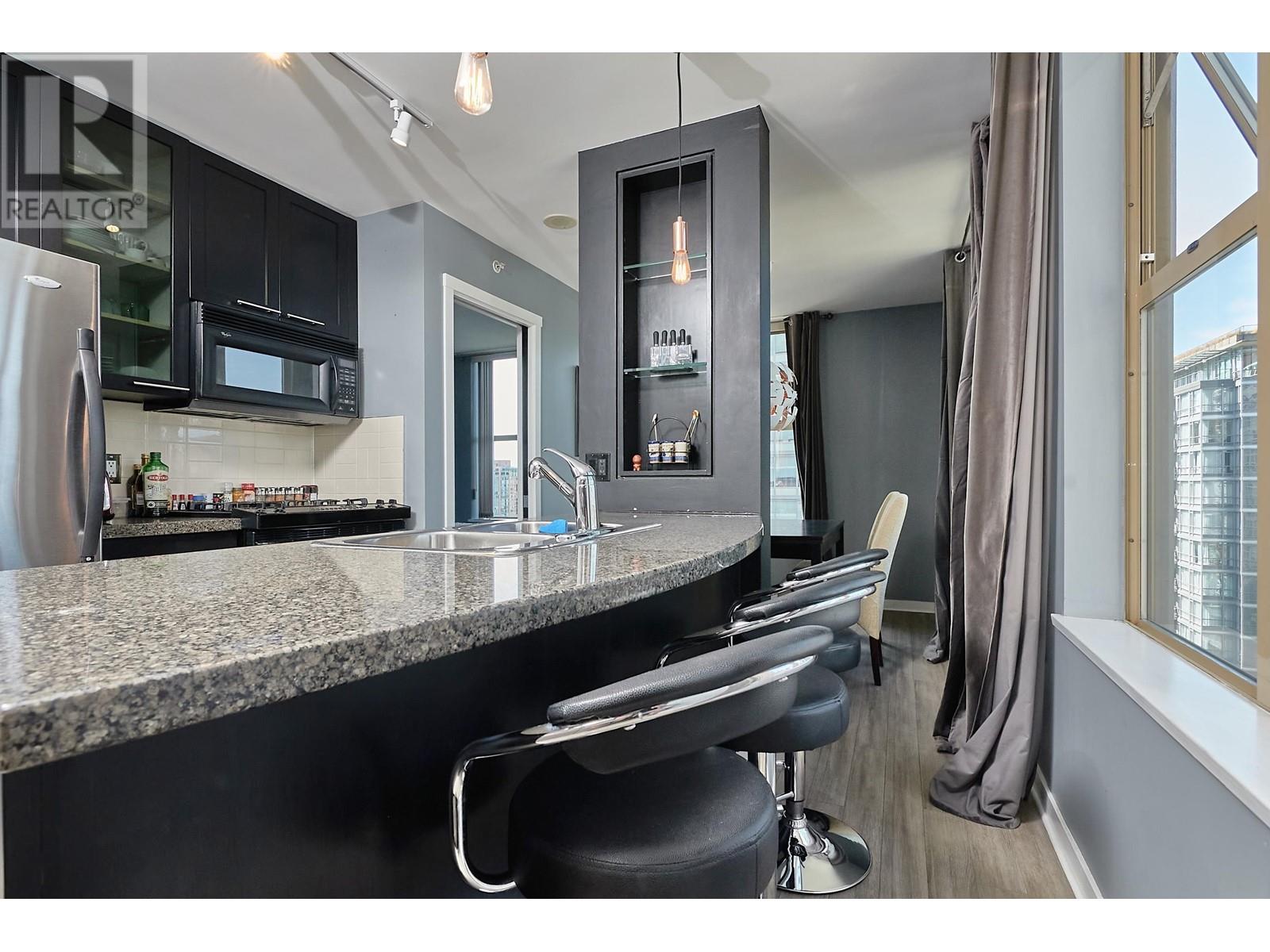 1702 989 Richards Street, Vancouver, British Columbia  V6B 6R6 - Photo 9 - R2813397