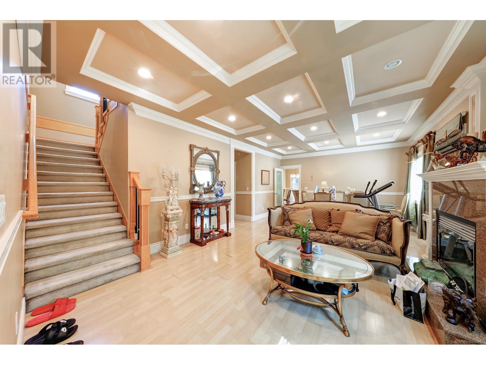 6028 Gibbons Drive, Richmond, British Columbia  V7C 2C8 - Photo 2 - R2813382