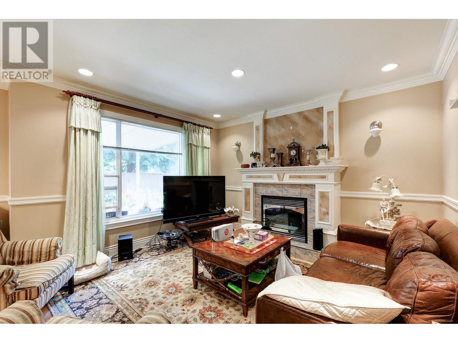 6028 Gibbons Drive, Richmond, British Columbia  V7C 2C8 - Photo 11 - R2813382