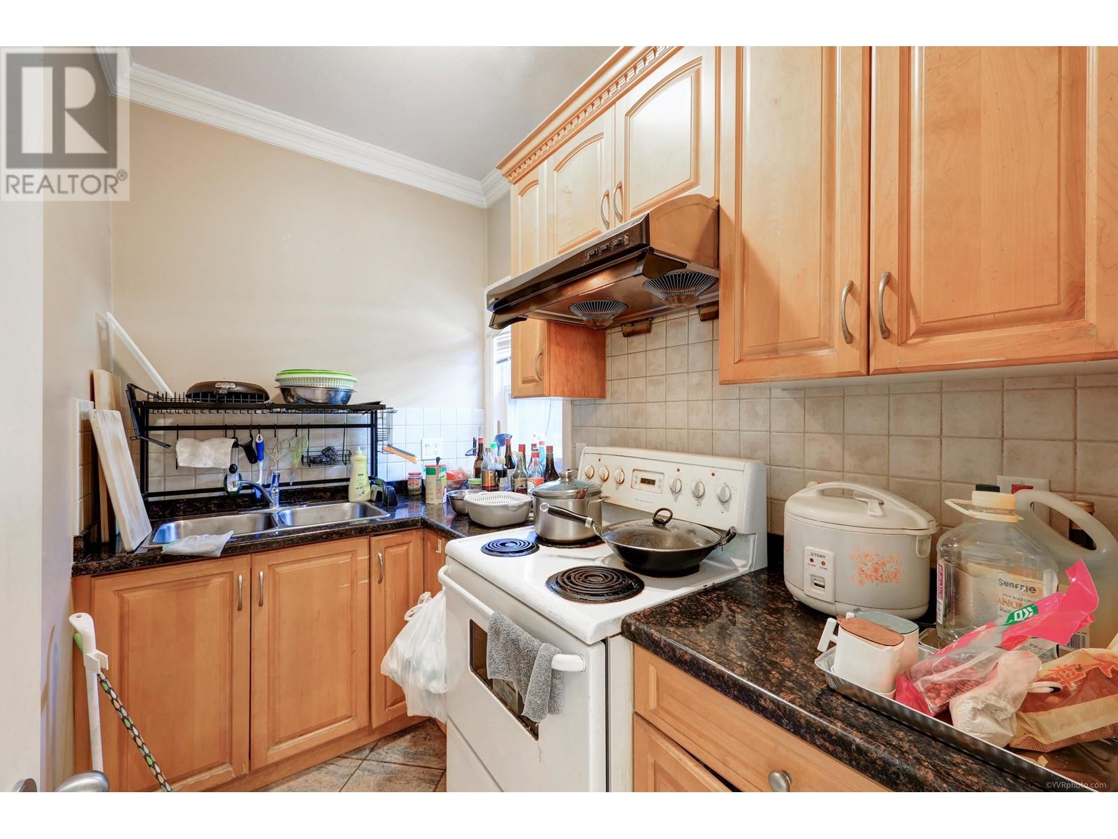 6028 Gibbons Drive, Richmond, British Columbia  V7C 2C8 - Photo 10 - R2813382