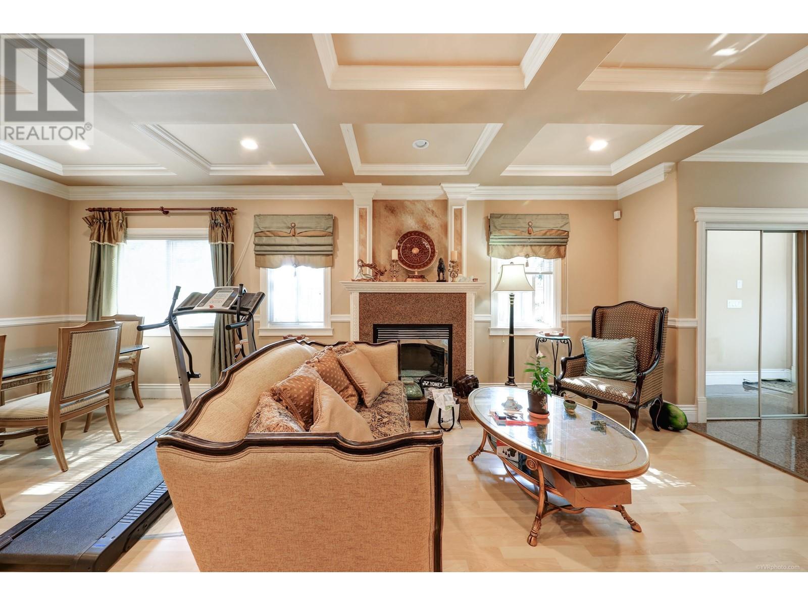 6028 Gibbons Drive, Richmond, British Columbia  V7C 2C8 - Photo 3 - R2813382