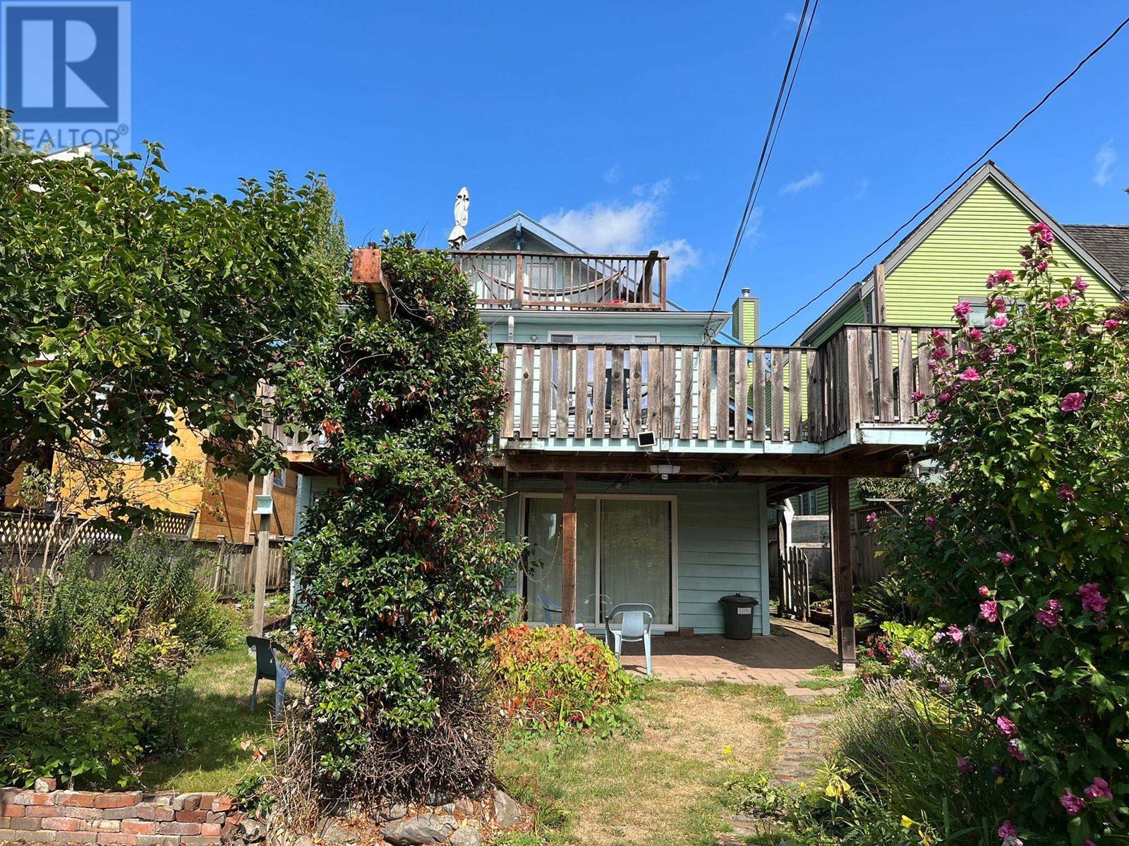 1552 W 66th Avenue, Vancouver, British Columbia  V6P 2R9 - Photo 13 - R2810875