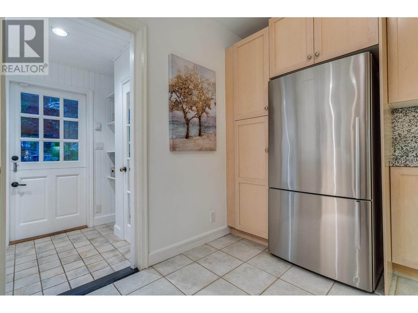 3288 Travers Avenue, West Vancouver, British Columbia  V7V 1G5 - Photo 10 - R2813229