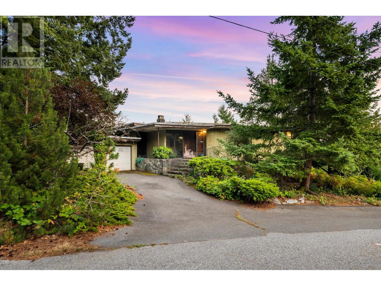 5930 Falcon Road, West Vancouver, British Columbia  V7W 1S3 - Photo 10 - R2813421