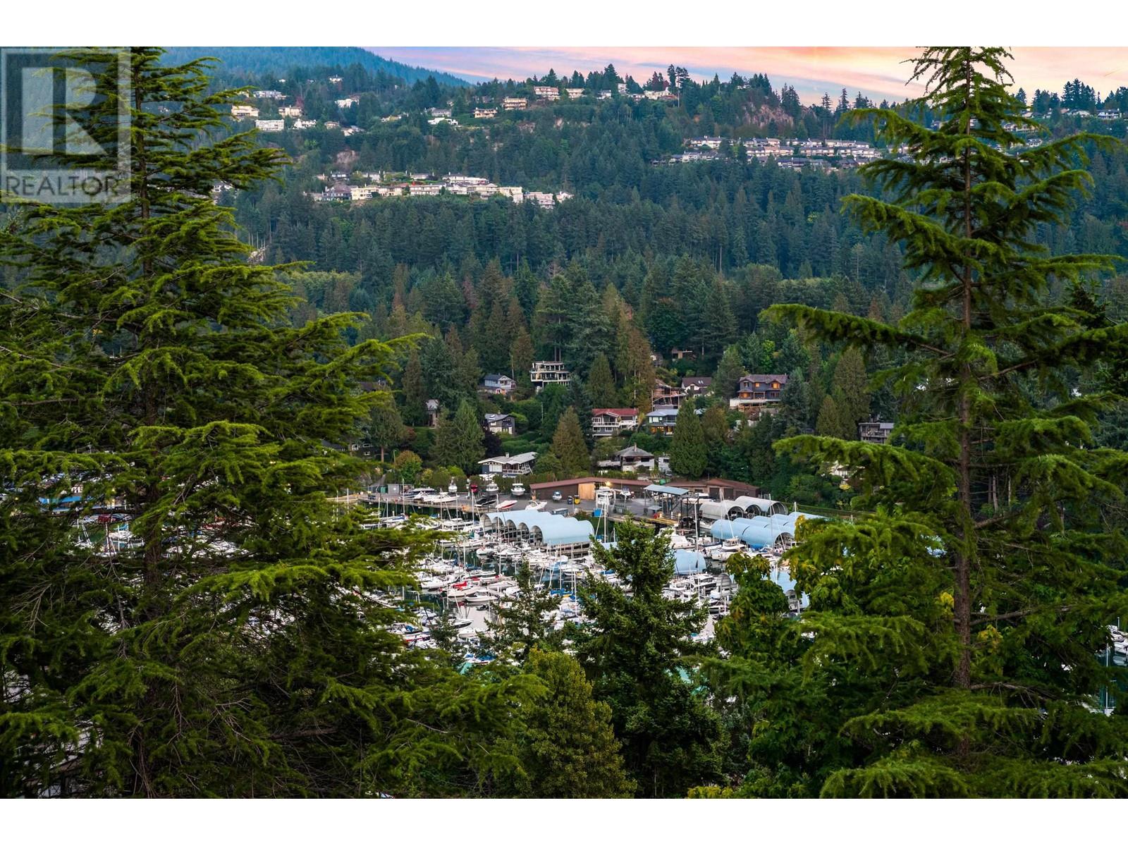 5930 Falcon Road, West Vancouver, British Columbia  V7W 1S3 - Photo 5 - R2813421