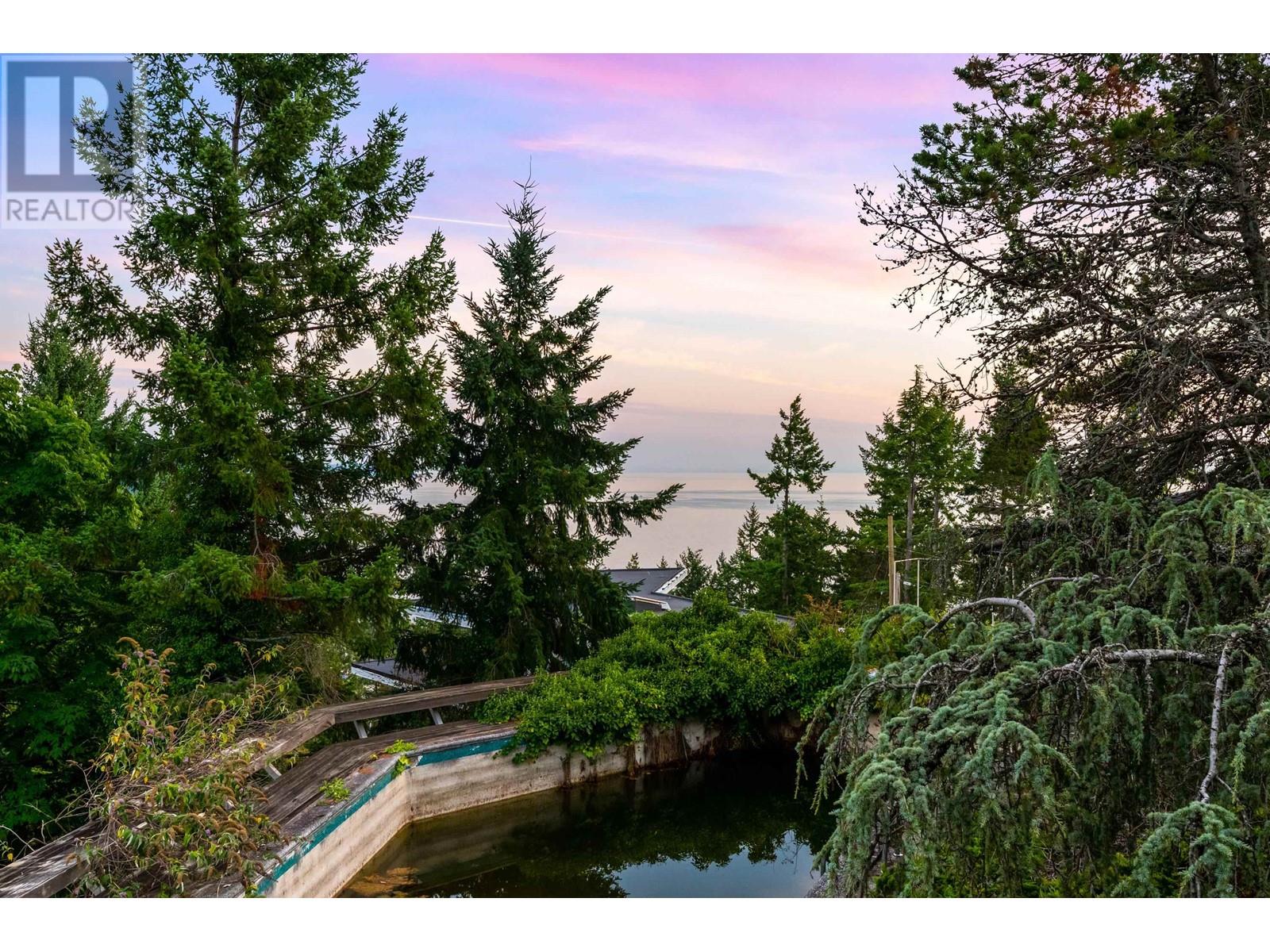 5930 Falcon Road, West Vancouver, British Columbia  V7W 1S3 - Photo 6 - R2813421