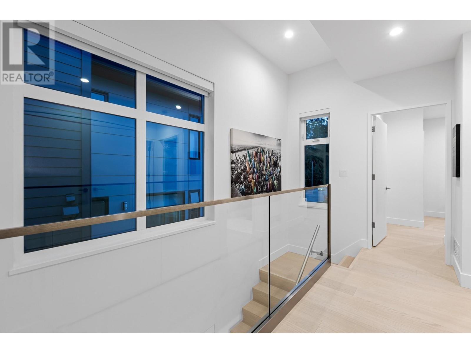 572 Arthur Erickson Place, West Vancouver, British Columbia  V7T 1J1 - Photo 12 - R2813428