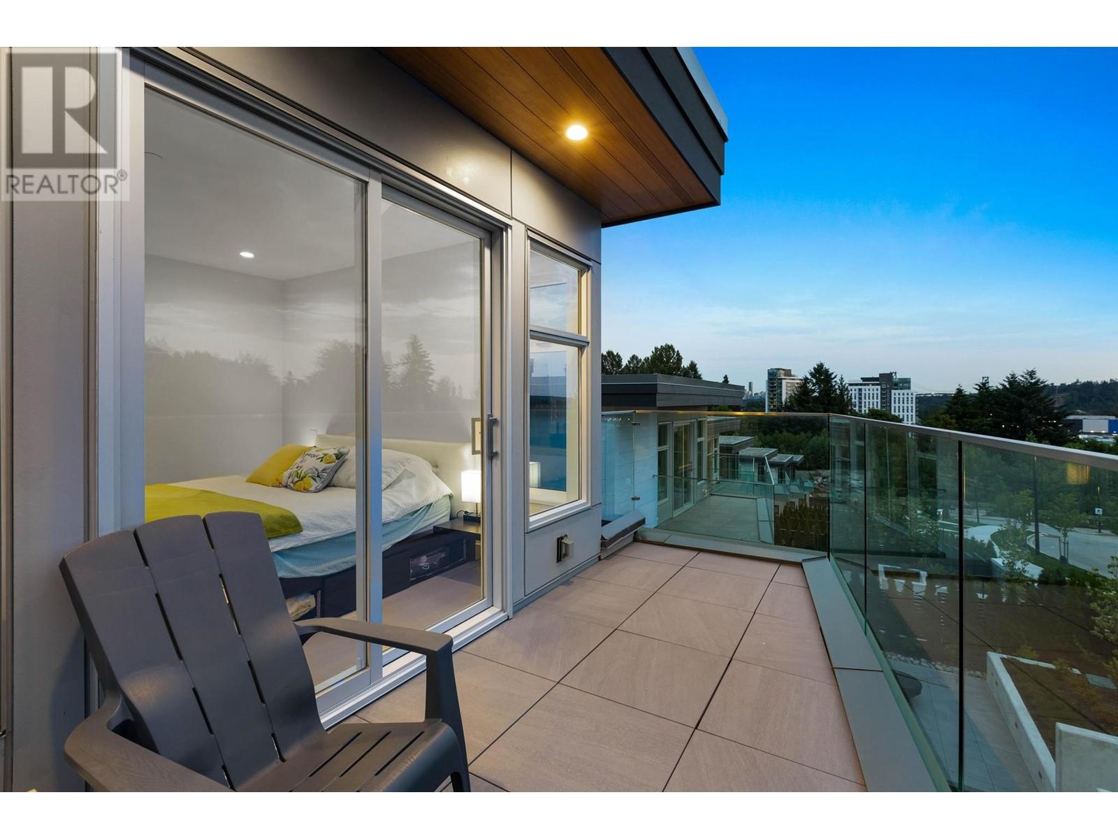 572 Arthur Erickson Place, West Vancouver, British Columbia  V7T 1J1 - Photo 14 - R2813428