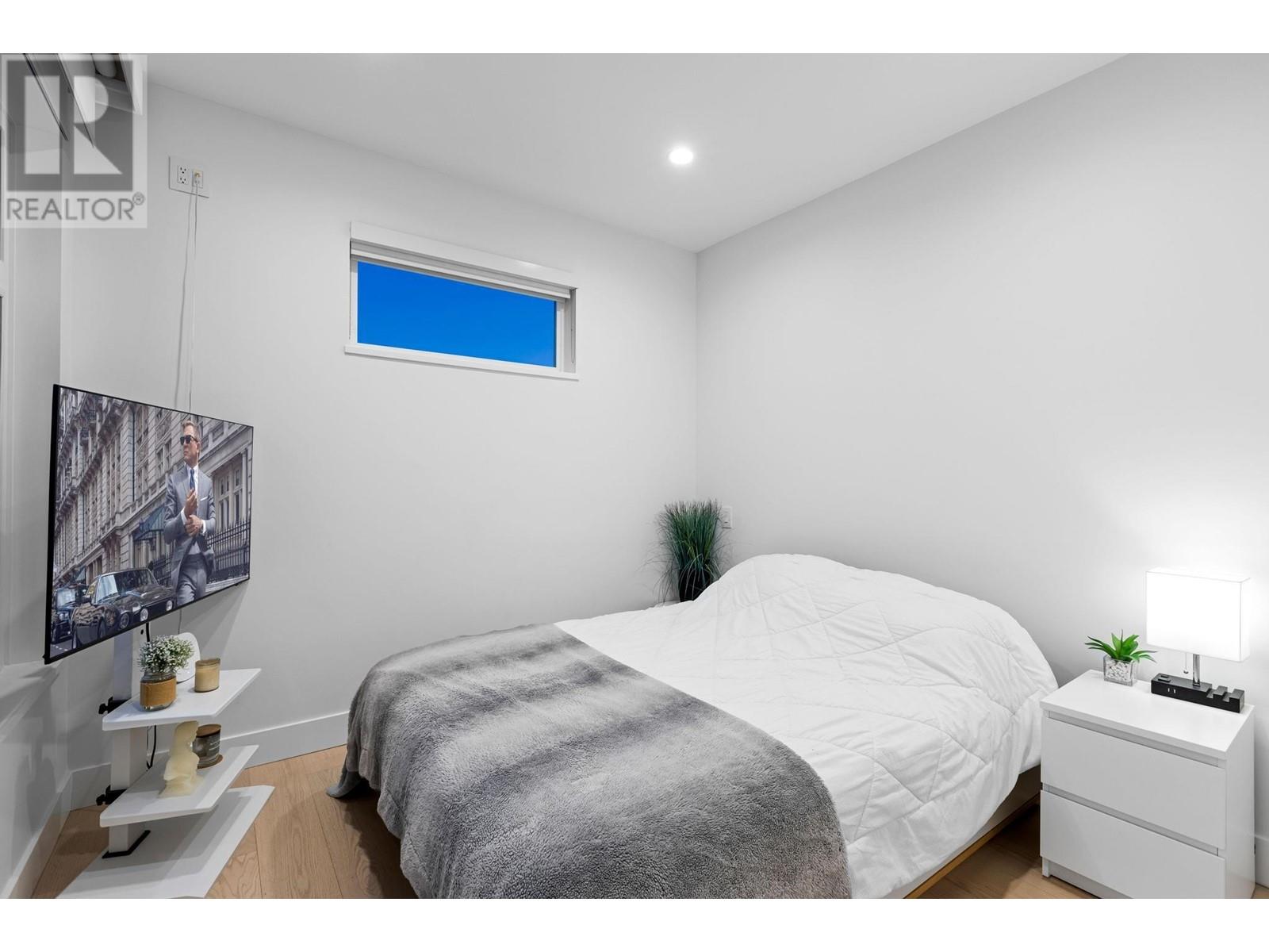 572 Arthur Erickson Place, West Vancouver, British Columbia  V7T 1J1 - Photo 17 - R2813428