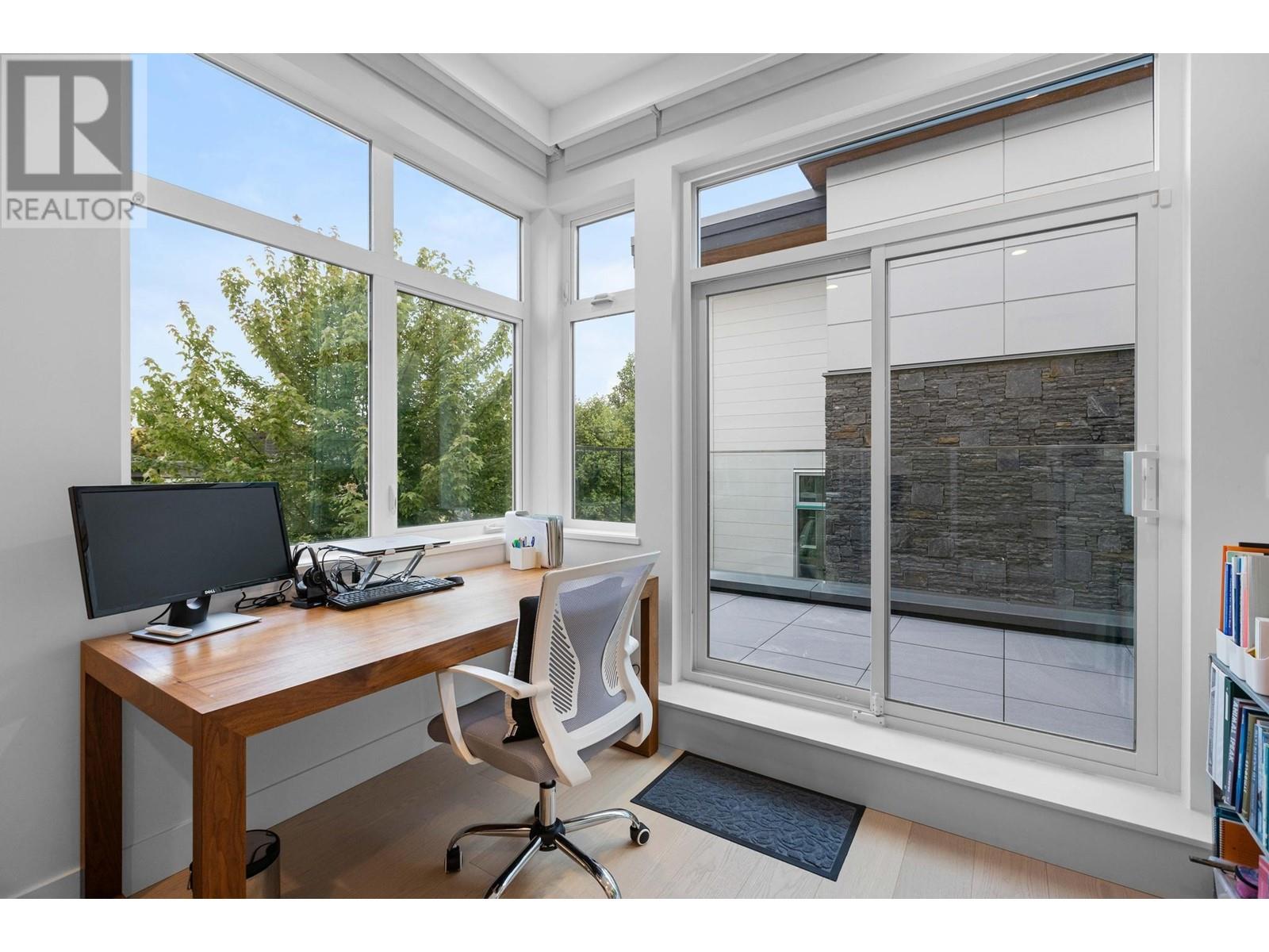 572 Arthur Erickson Place, West Vancouver, British Columbia  V7T 1J1 - Photo 19 - R2813428