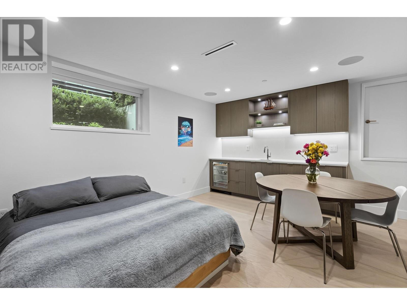 572 Arthur Erickson Place, West Vancouver, British Columbia  V7T 1J1 - Photo 20 - R2813428