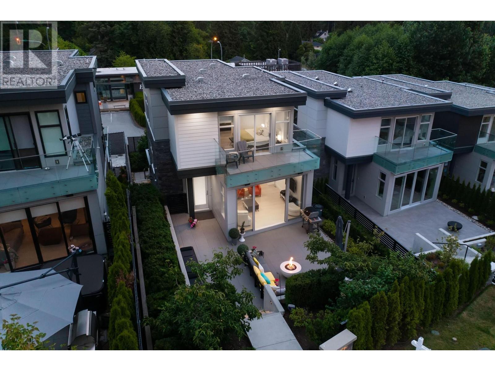 572 Arthur Erickson Place, West Vancouver, British Columbia  V7T 1J1 - Photo 25 - R2813428