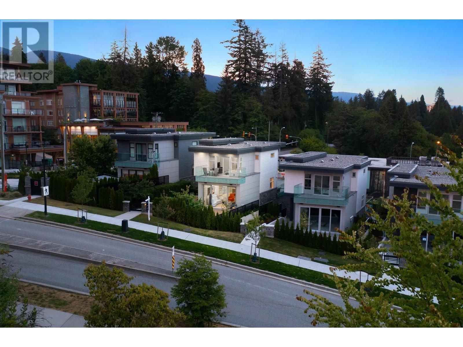 572 Arthur Erickson Place, West Vancouver, British Columbia  V7T 1J1 - Photo 28 - R2813428