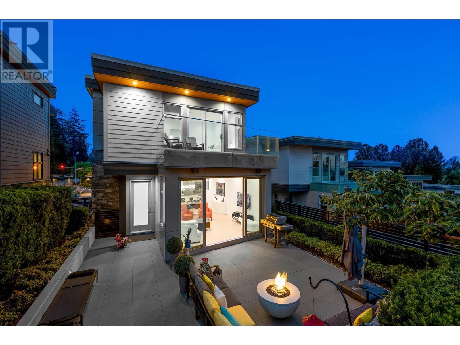 572 Arthur Erickson Place, West Vancouver, British Columbia  V7T 1J1 - Photo 30 - R2813428