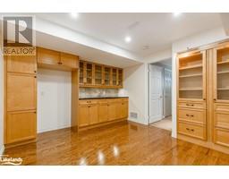 7 TELFER Road