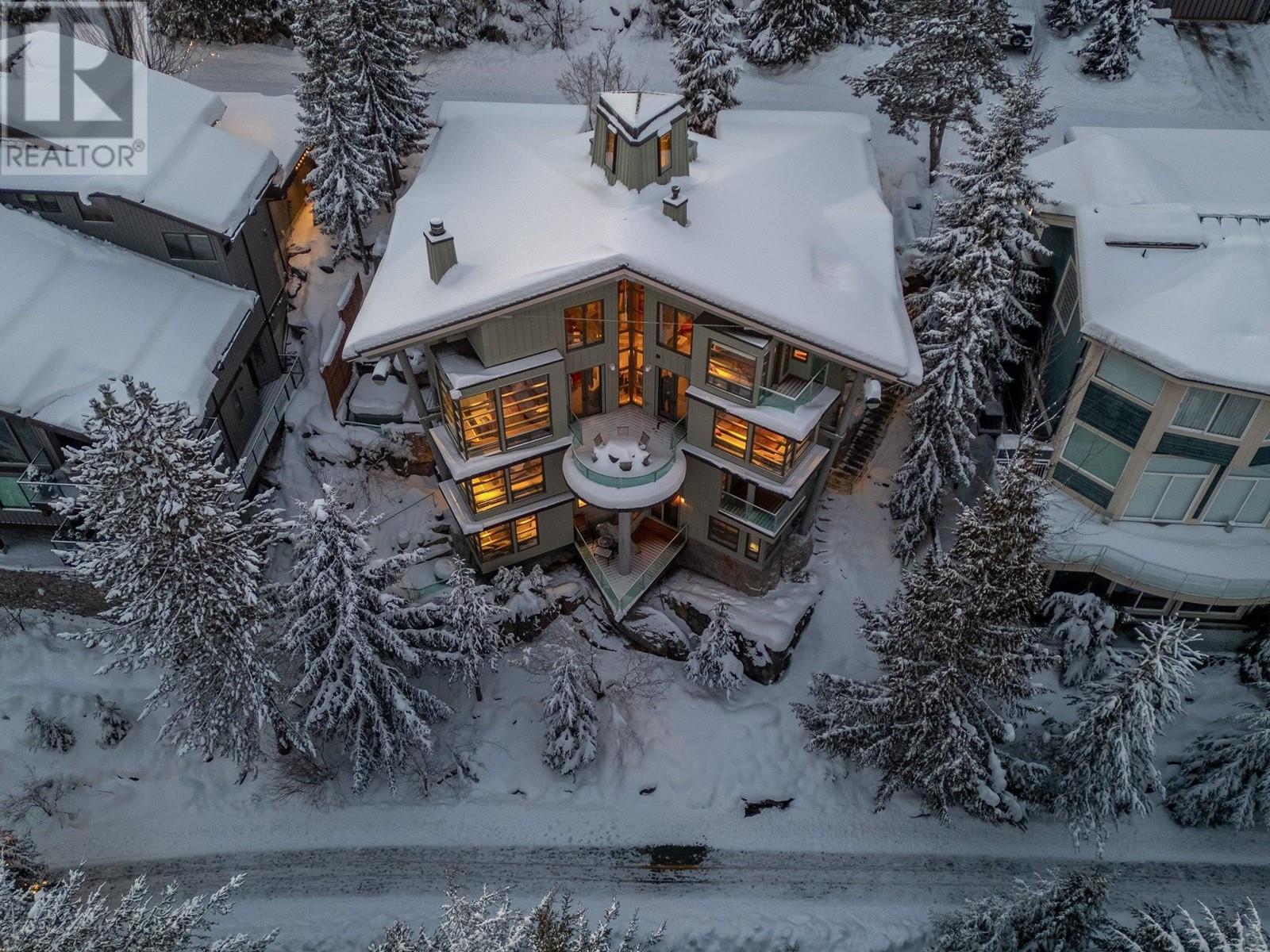 3359 Osprey Place, Whistler, British Columbia  V8E 0B8 - Photo 28 - R2811255