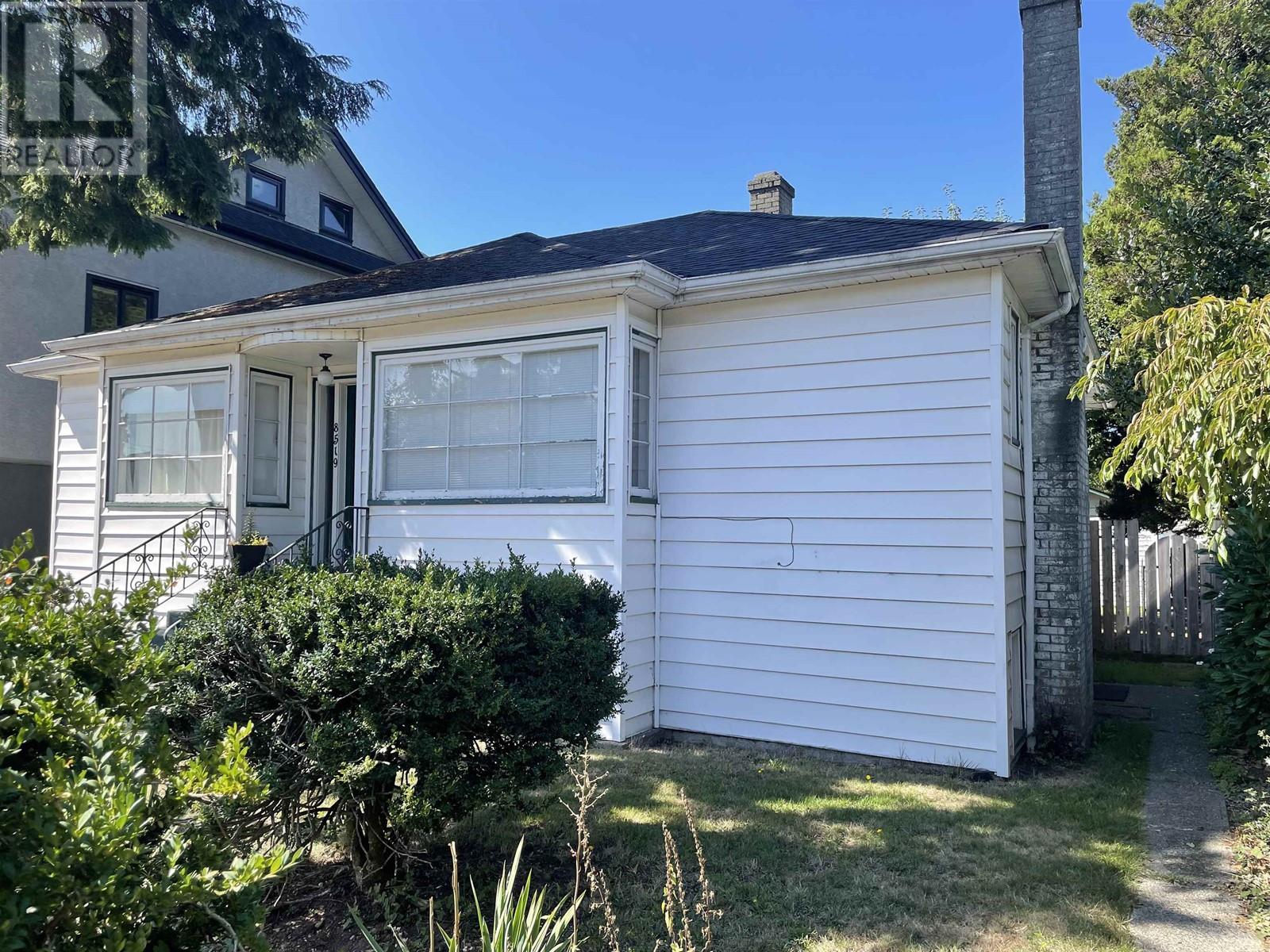 8519 Shaughnessy Street, Vancouver, British Columbia  V6P 3Y1 - Photo 2 - R2813498
