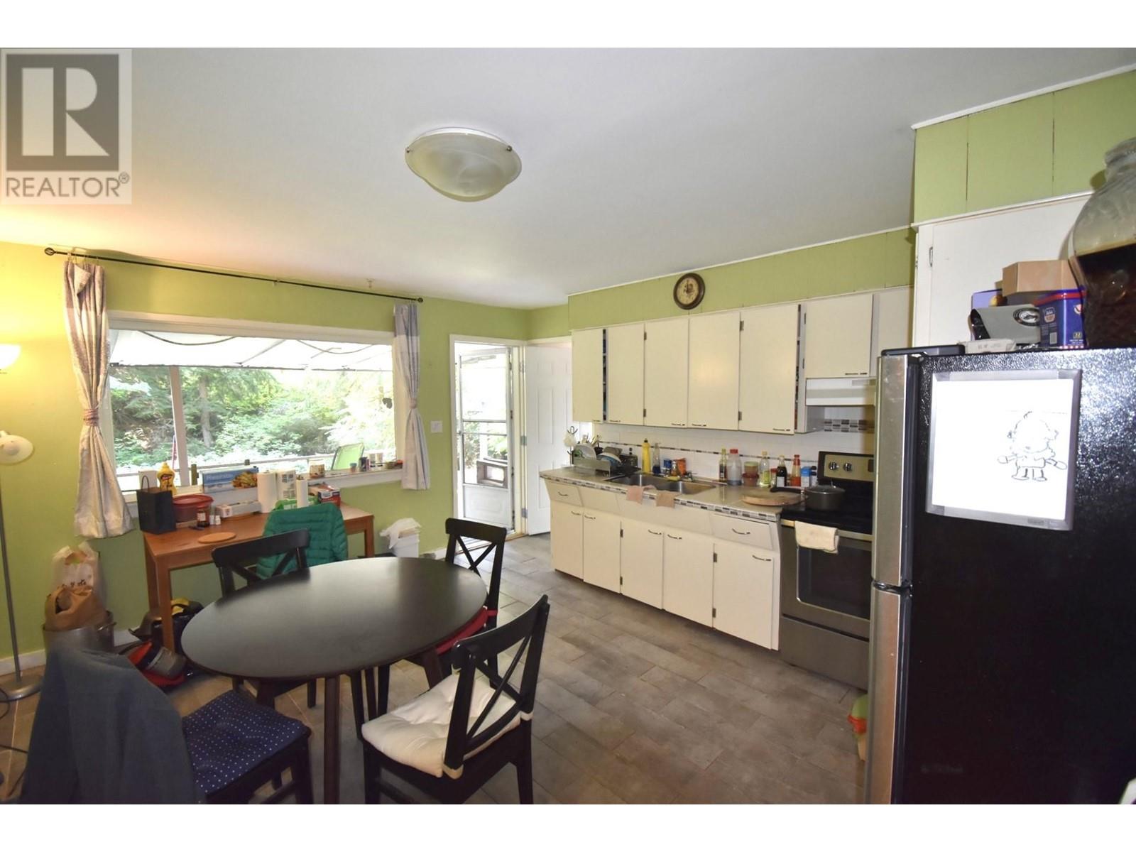 25298 124 Avenue, Maple Ridge, British Columbia  V4R 1T9 - Photo 12 - R2813427