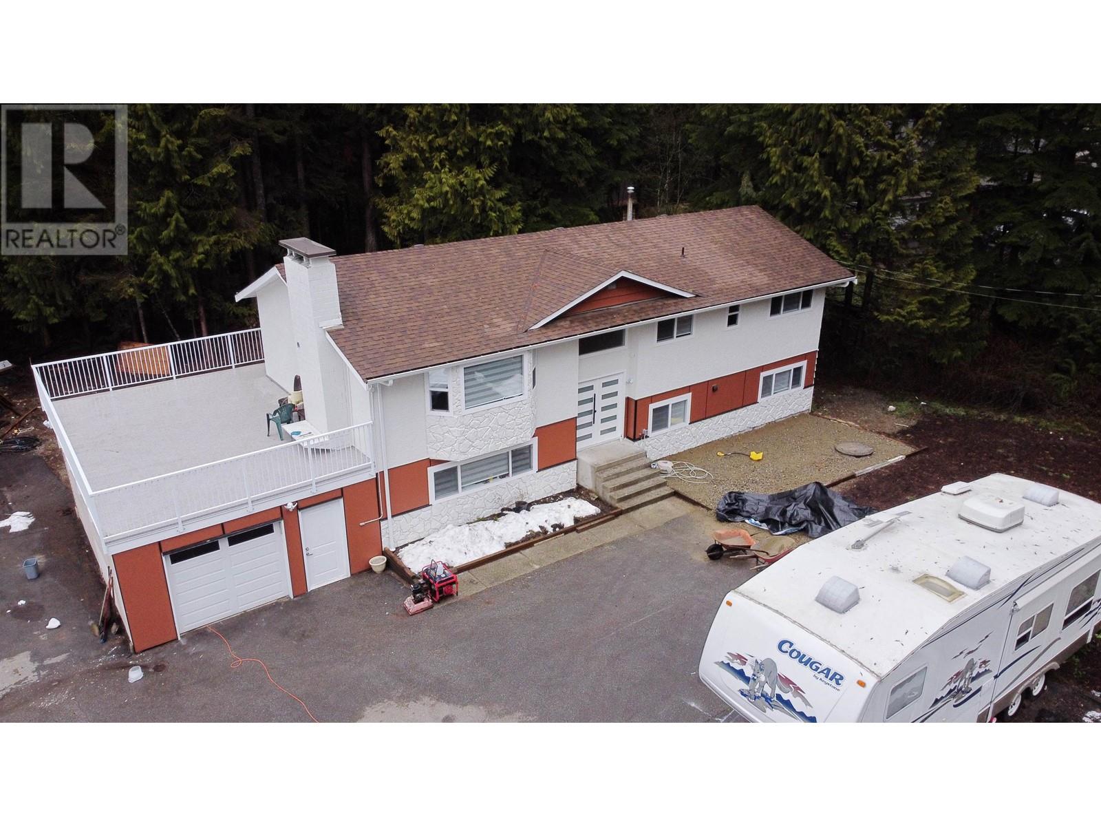 11697 272 Street, Maple Ridge, British Columbia  V2W 1N1 - Photo 4 - R2813550