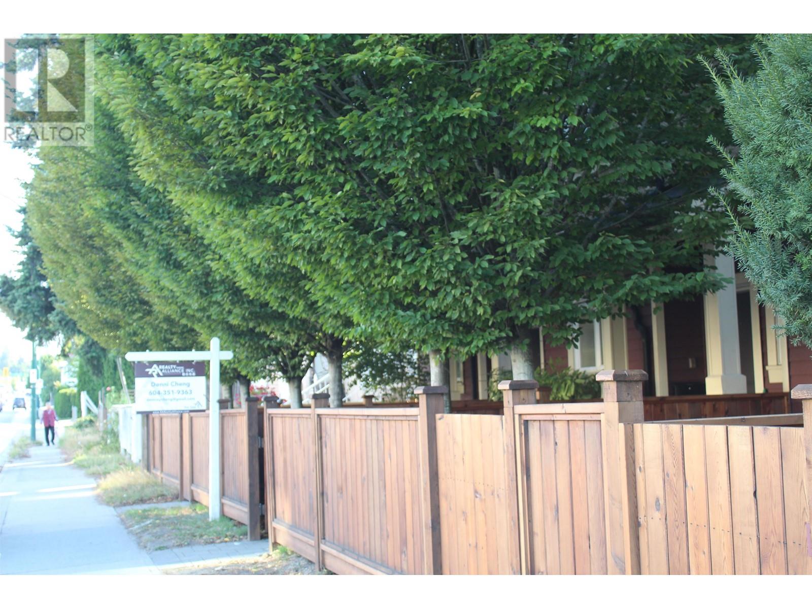 4323 Knight Street, Vancouver, British Columbia  V5N 3M4 - Photo 3 - R2811153