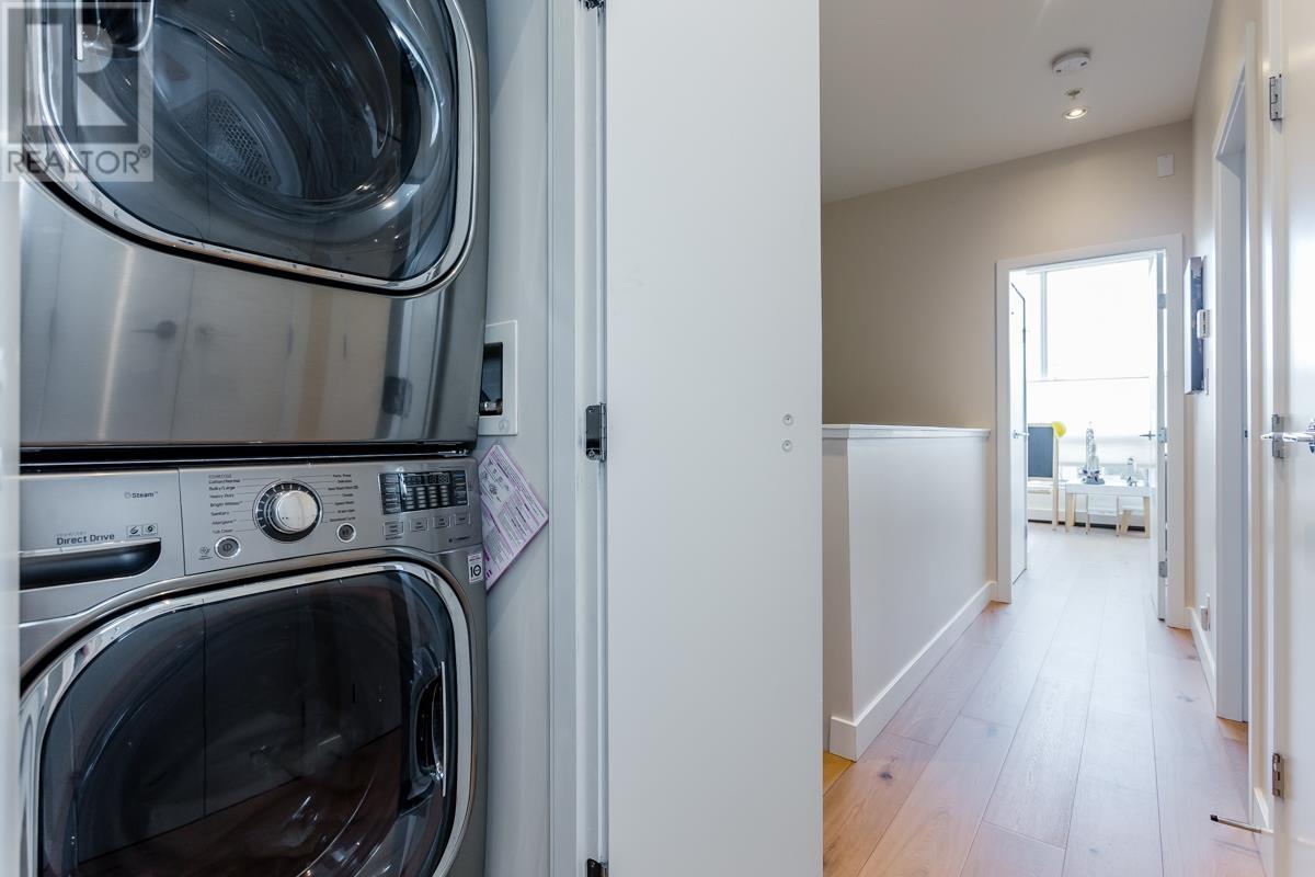 1635 Eastern Avenue, North Vancouver, British Columbia  V7L 0C4 - Photo 14 - R2813581