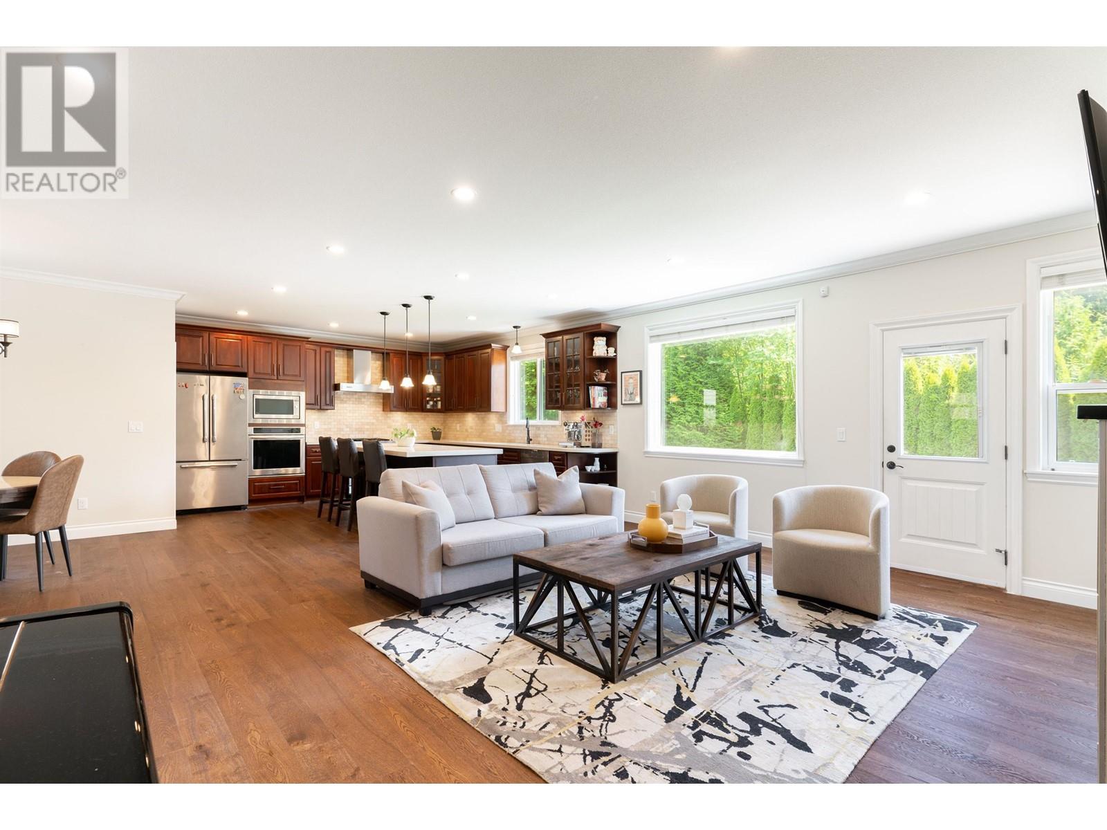7566 Greenwood Street, Burnaby, British Columbia  V5A 1T8 - Photo 11 - R2813476