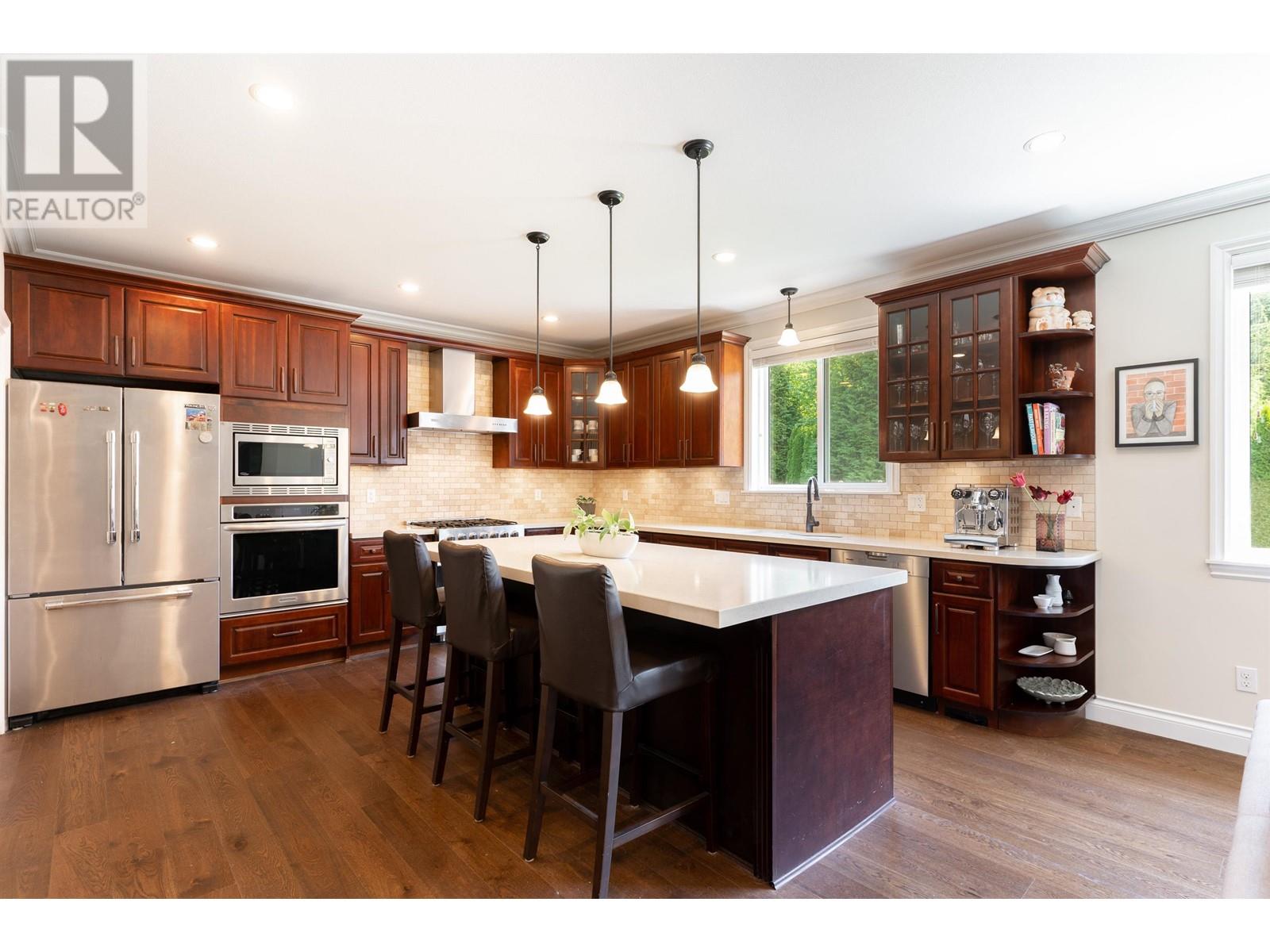 7566 Greenwood Street, Burnaby, British Columbia  V5A 1T8 - Photo 5 - R2813476
