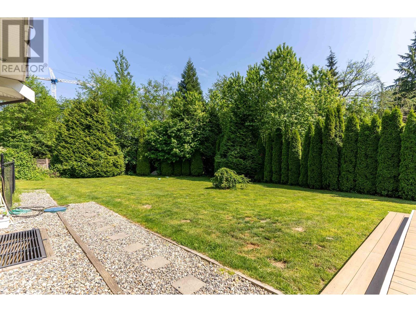 7566 Greenwood Street, Burnaby, British Columbia  V5A 1T8 - Photo 38 - R2813476