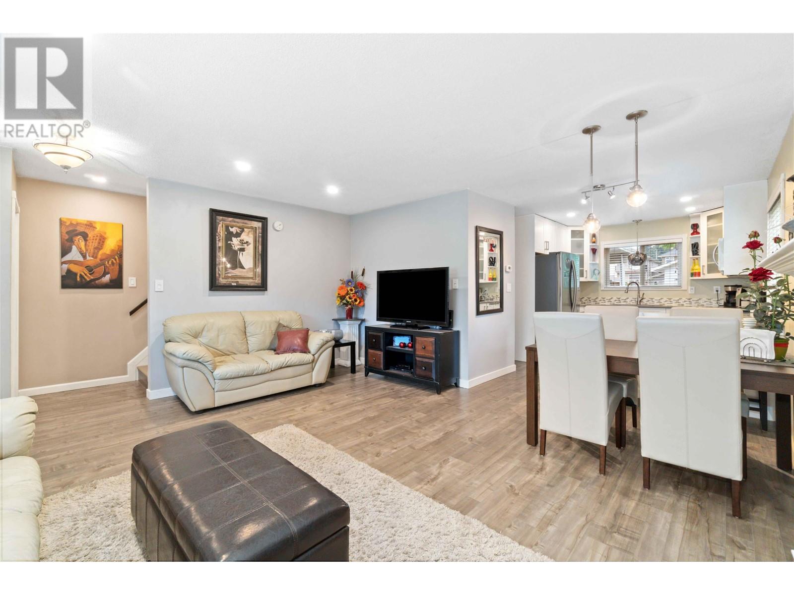 1783 Dorset Avenue, Port Coquitlam, British Columbia  V3B 2A3 - Photo 4 - R2813641