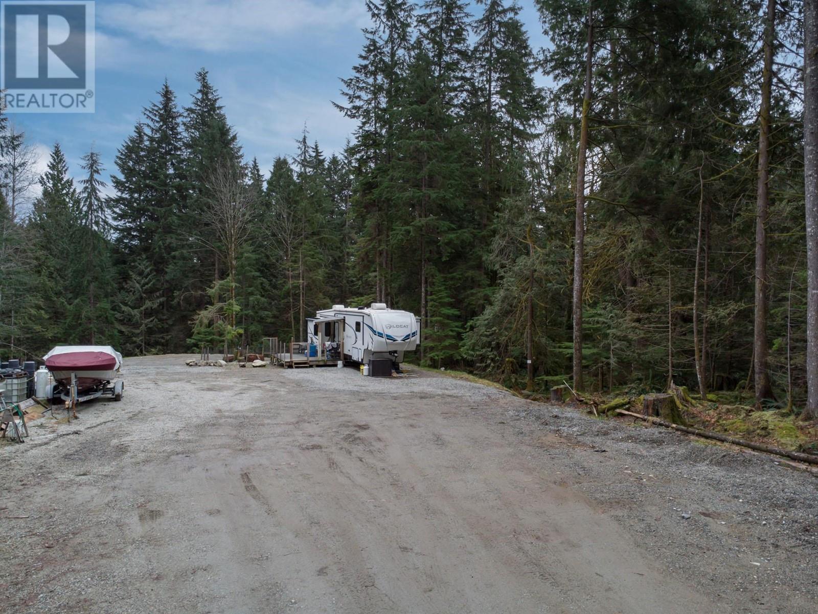 2089 Port Mellon Highway, Gibsons, British Columbia  V0N 1V6 - Photo 26 - R2813665