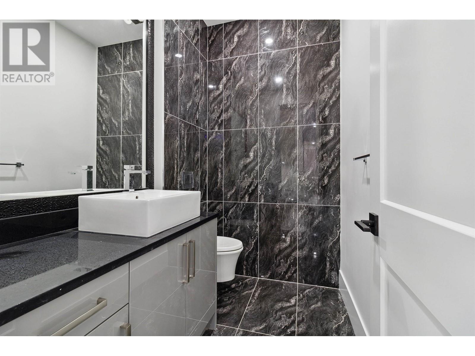 1100 Como Lake Avenue, Coquitlam, British Columbia  V3J 3N8 - Photo 19 - R2809538
