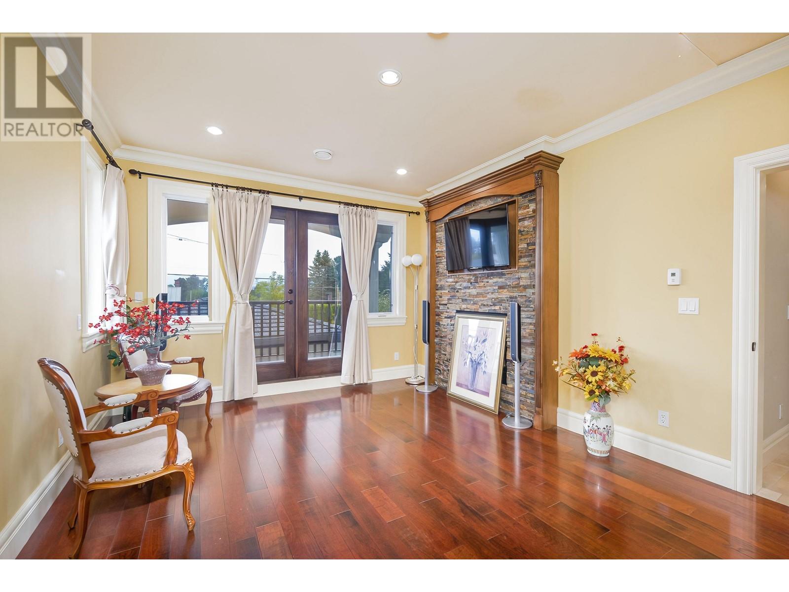 4253 Price Crescent, Burnaby, British Columbia  V5G 2M9 - Photo 17 - R2813611