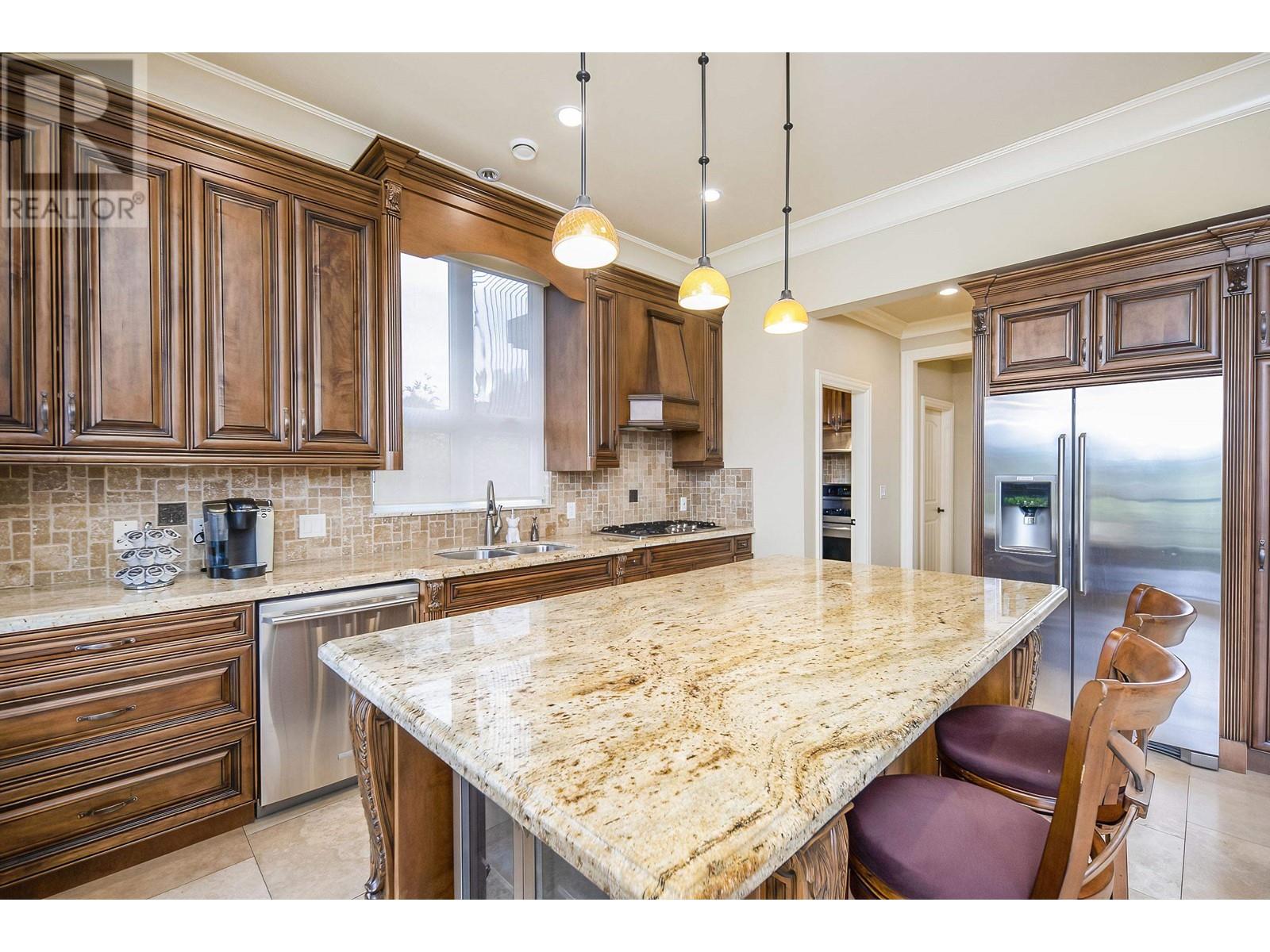 4253 Price Crescent, Burnaby, British Columbia  V5G 2M9 - Photo 9 - R2813611