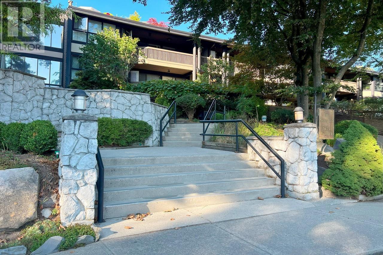 301 7055 WILMA STREET, Burnaby