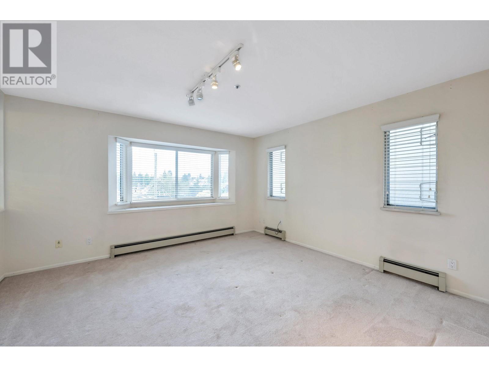 5543 Fleming Street, Vancouver, British Columbia  V5P 3G1 - Photo 15 - R2813469