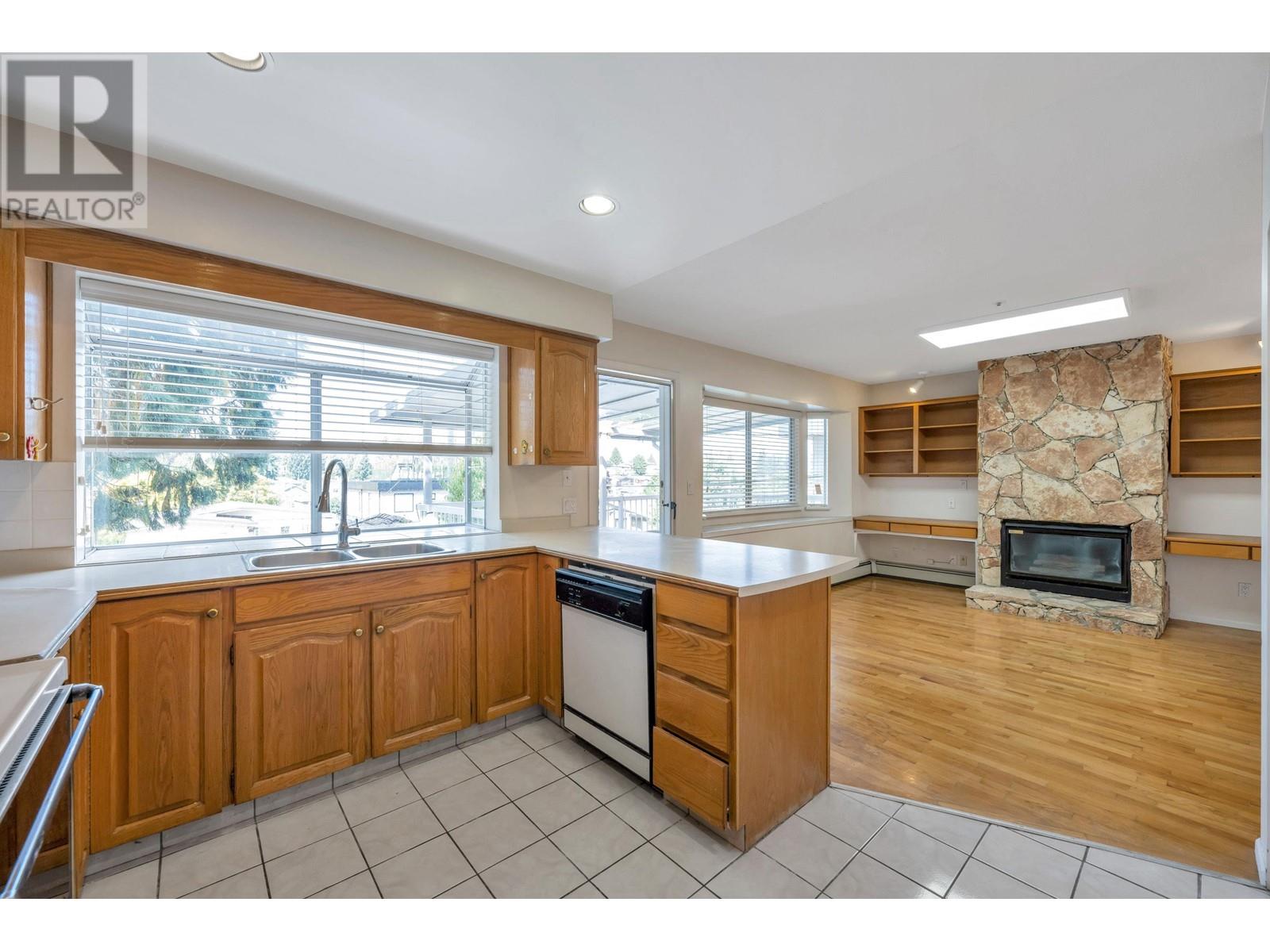 5543 Fleming Street, Vancouver, British Columbia  V5P 3G1 - Photo 23 - R2813469