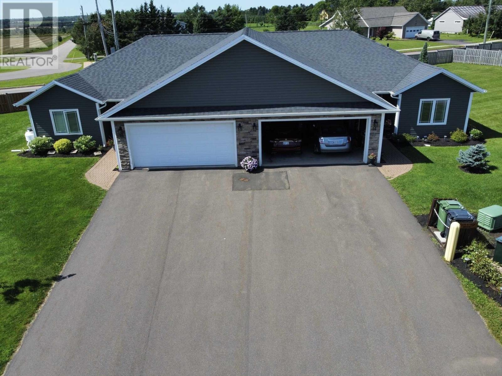 1-25 Red Fox Court, Charlottetown, Prince Edward Island  C1E 3K5 - Photo 11 - 202319141