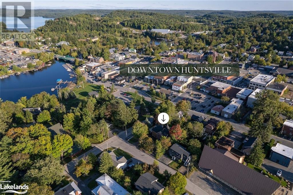 17 WEST Street N Unit# Lower, huntsville, Ontario