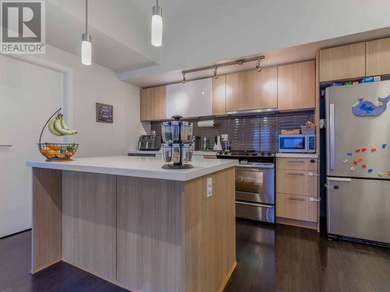102 618 Langside Avenue, Coquitlam, British Columbia  V3J 0B8 - Photo 7 - R2813351