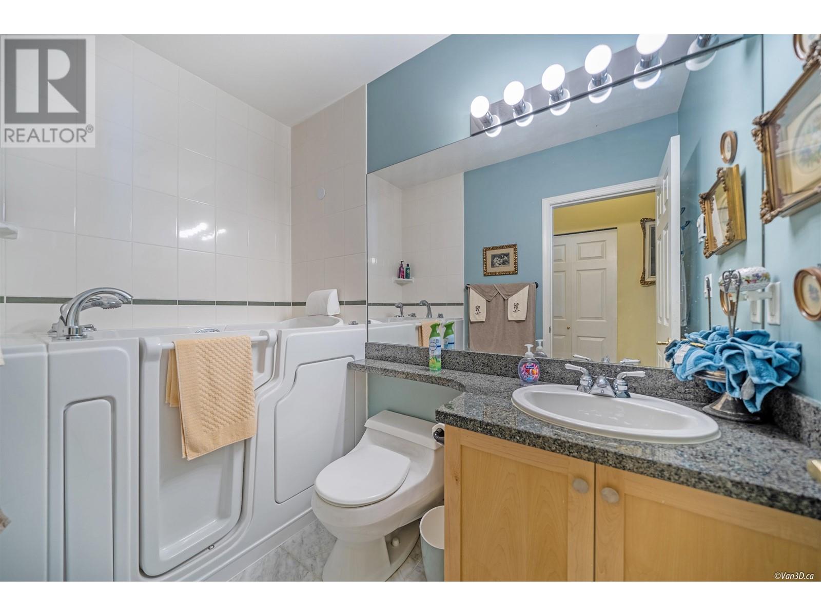 524 3629 Deercrest Drive, North Vancouver, British Columbia  V7G 2S9 - Photo 17 - R2813688