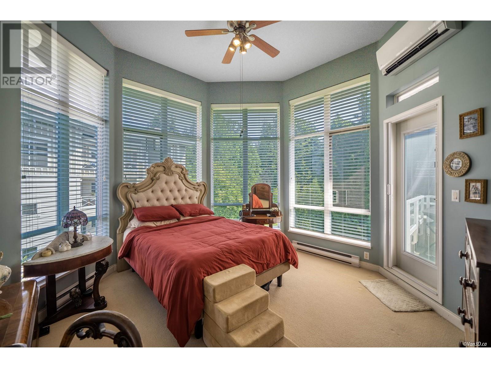 524 3629 Deercrest Drive, North Vancouver, British Columbia  V7G 2S9 - Photo 3 - R2813688