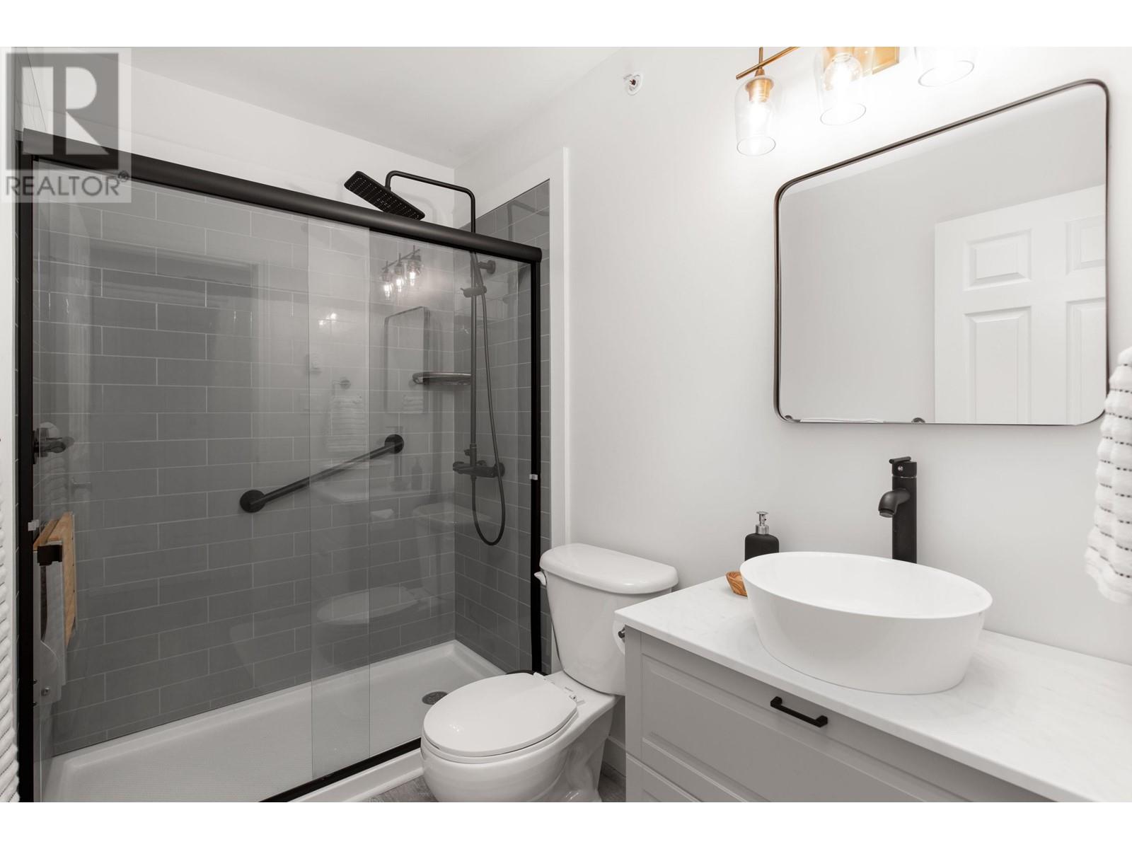 302 7331 Arbutus Street, Pemberton, British Columbia  V0N 2L1 - Photo 16 - R2813690