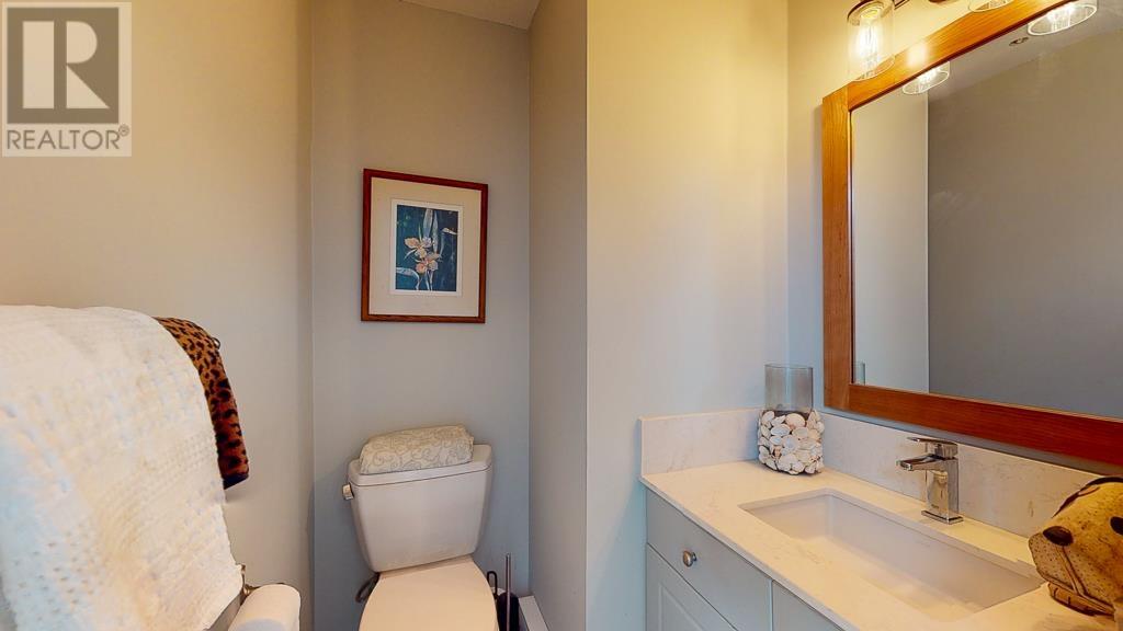109 5711 Ebbtide Street, Sechelt, British Columbia  V7Z 0J5 - Photo 35 - R2776780