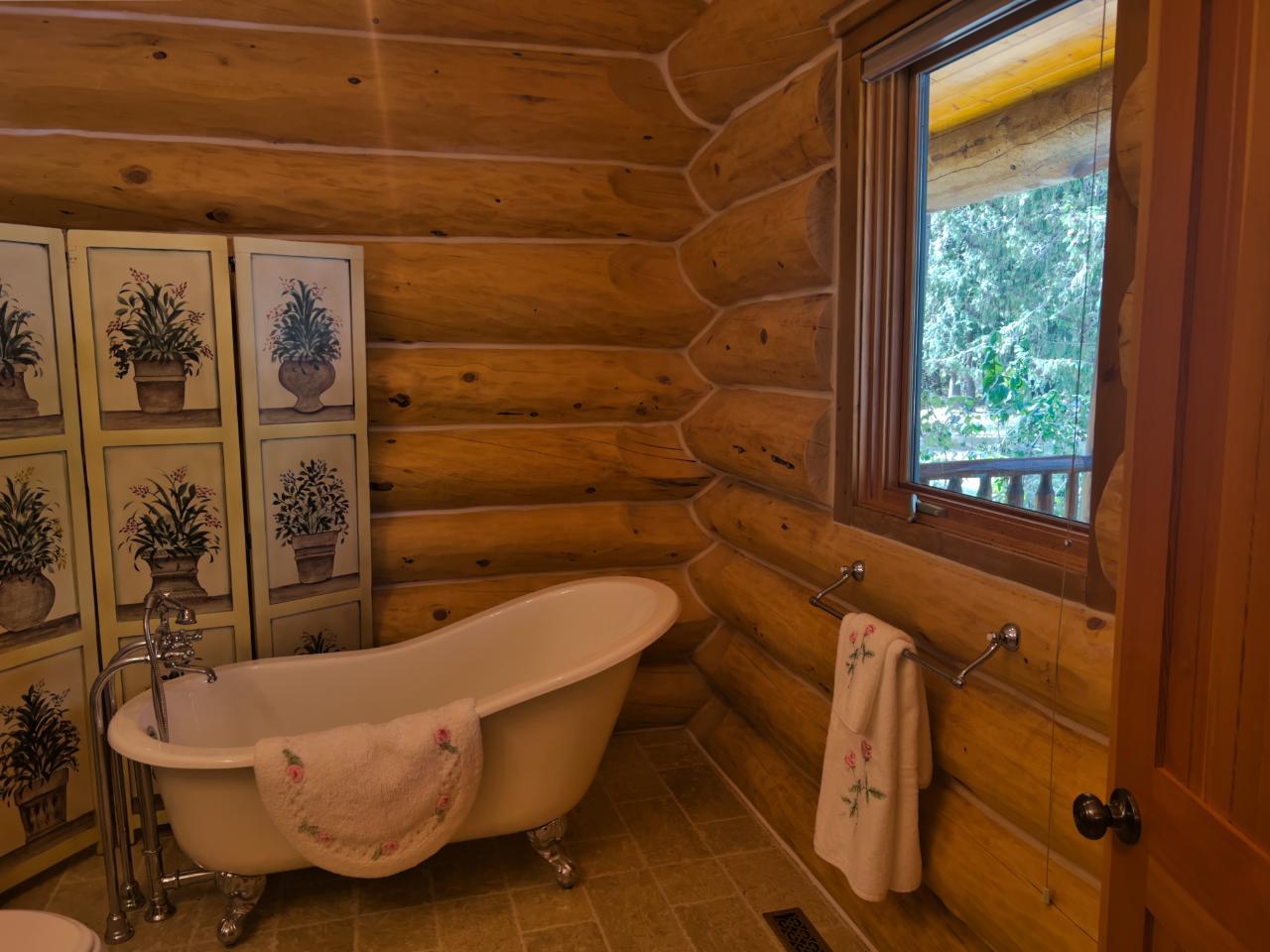 3775 Sylvester Road, Creston, British Columbia  V0B 1G1 - Photo 22 - 2473158