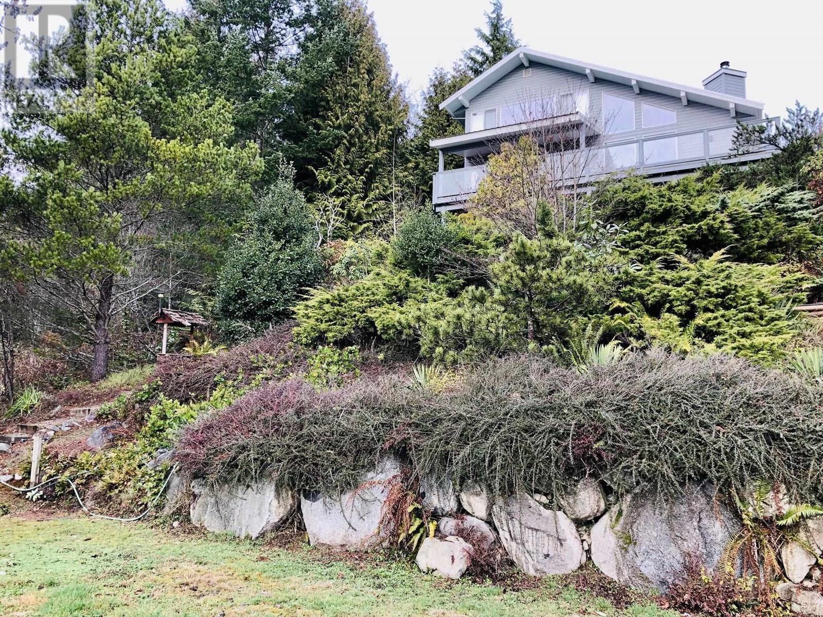 4683 Hotel Lake Road, Pender Harbour, British Columbia  V0N 1S1 - Photo 2 - R2813707