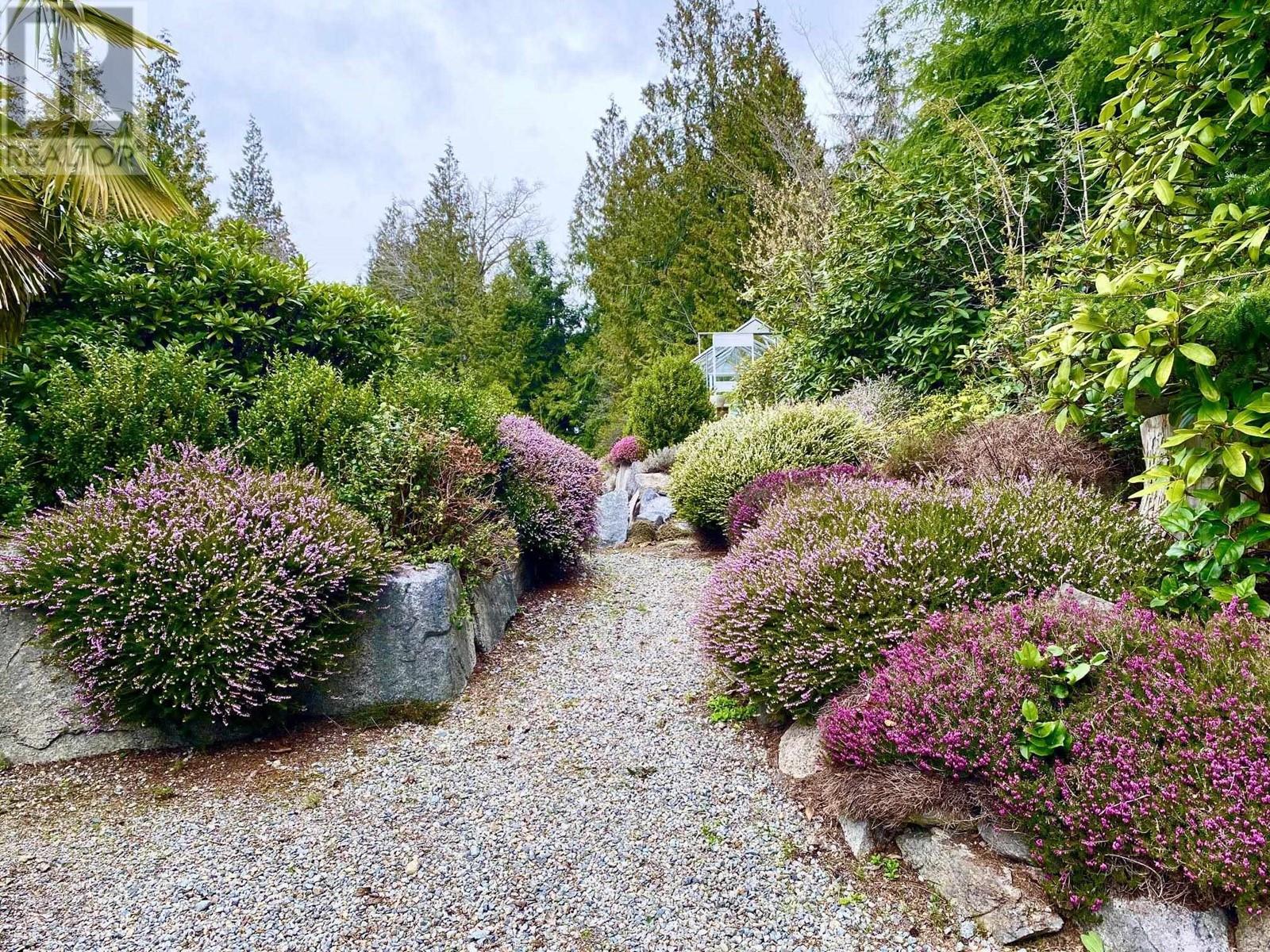 4683 Hotel Lake Road, Pender Harbour, British Columbia  V0N 1S1 - Photo 3 - R2813707