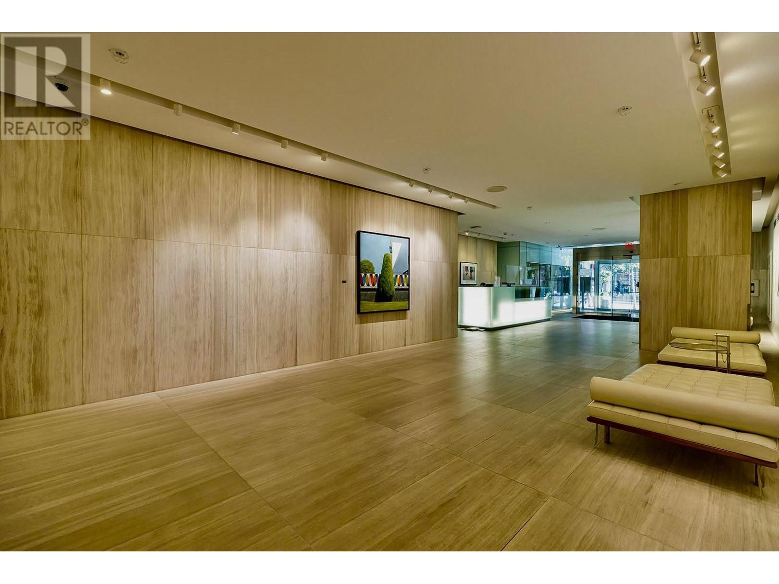 4003 777 Richards Street, Vancouver, British Columbia  V6B 0M6 - Photo 2 - R2813655