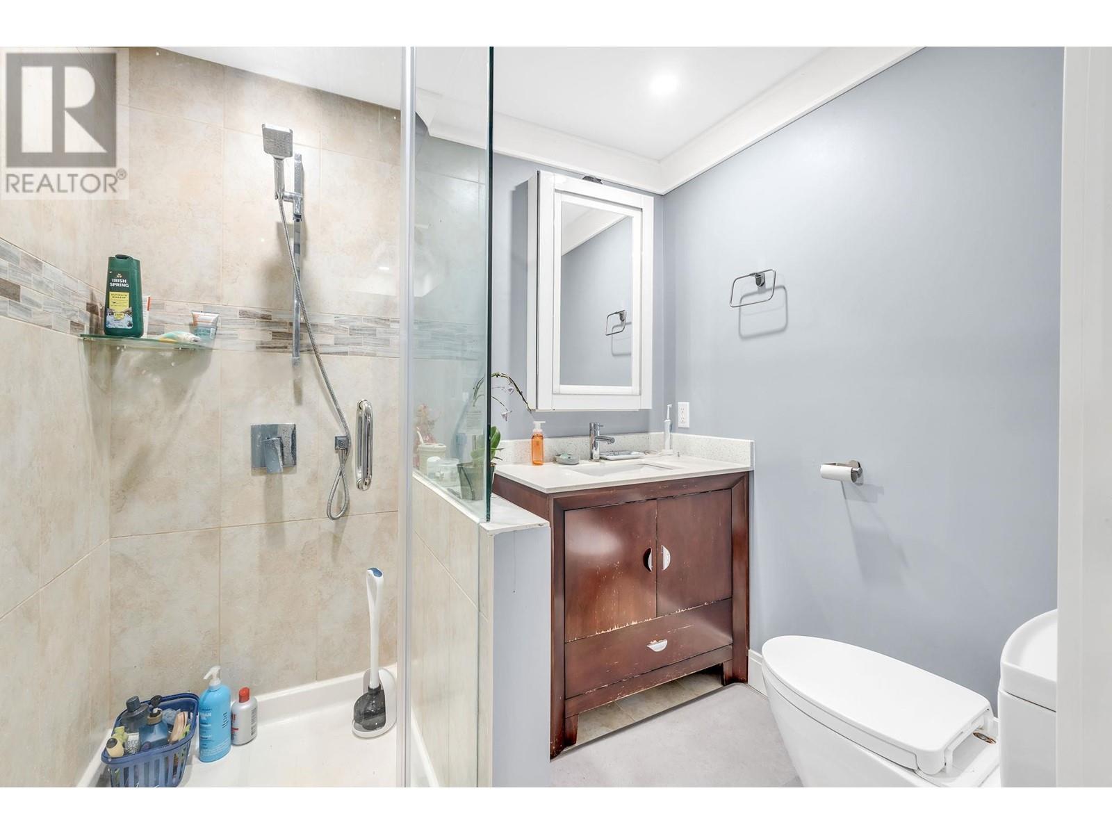 863 Pinebrook Place, Coquitlam, British Columbia  V3C 4C1 - Photo 11 - R2810323